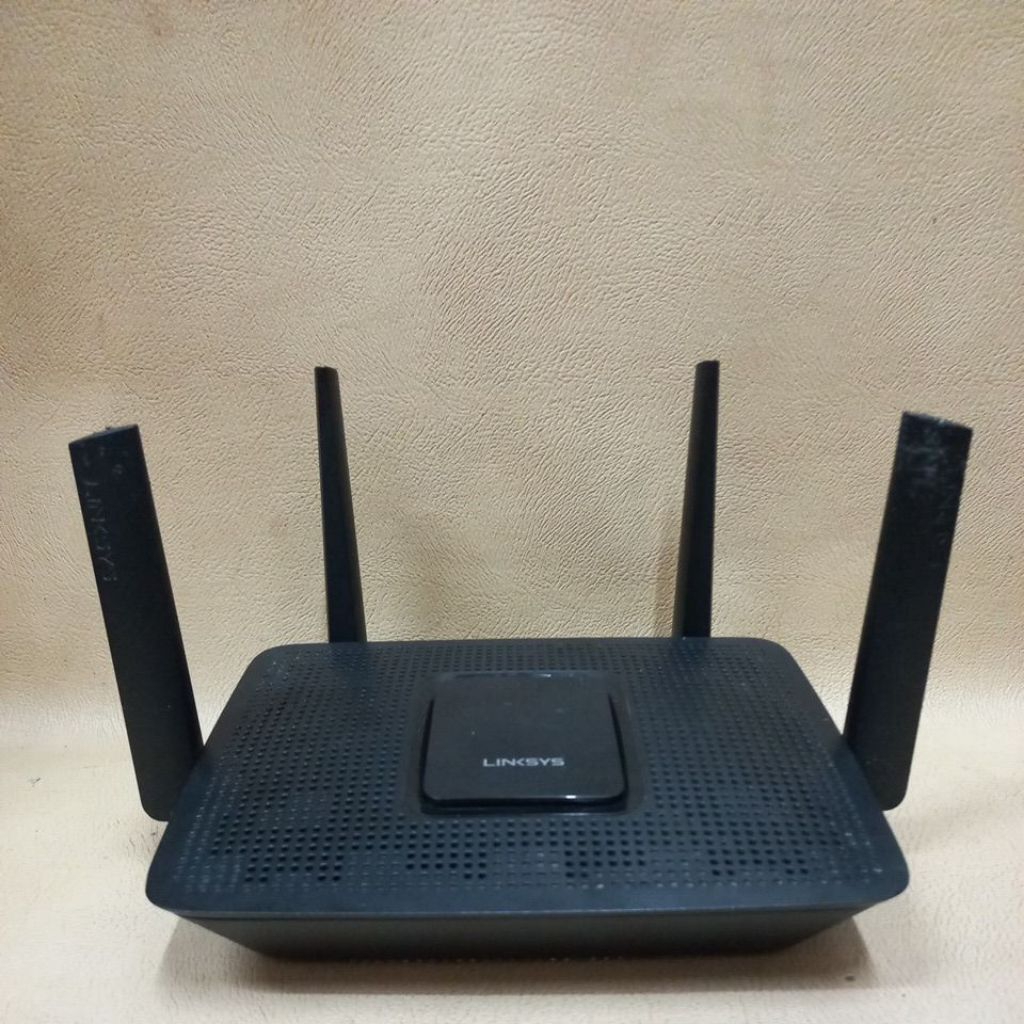 Linksys  MR8300 Mesh WiFi Router AC2200
