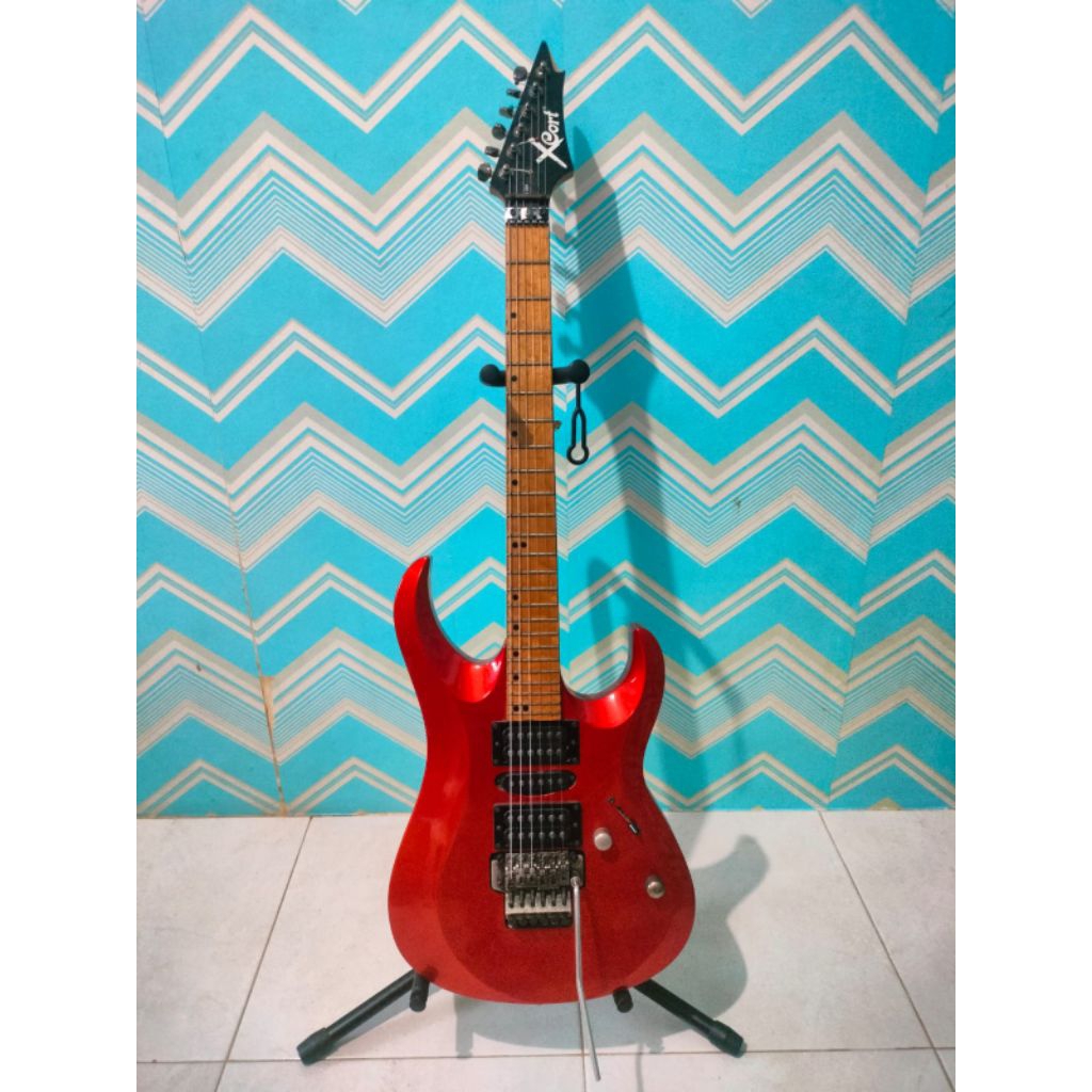 Gitar elektrik Xcort X-6 SM Red Metalic
