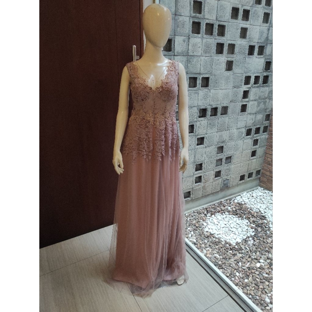 Gaun pesta dress pesta rose gold transparent size M preloved