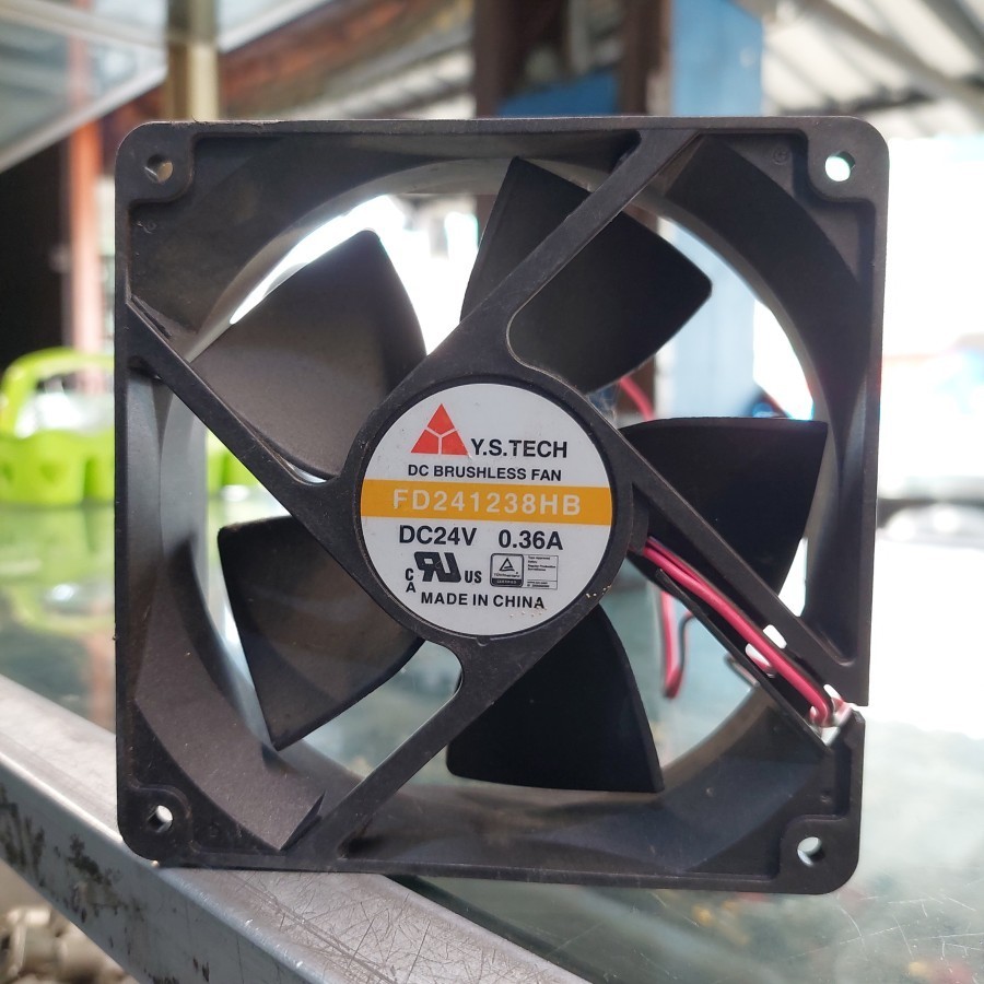 Kipas dc 12cm 24v fan dc 12x12 24 v High speed ball bearing 0.3ampere