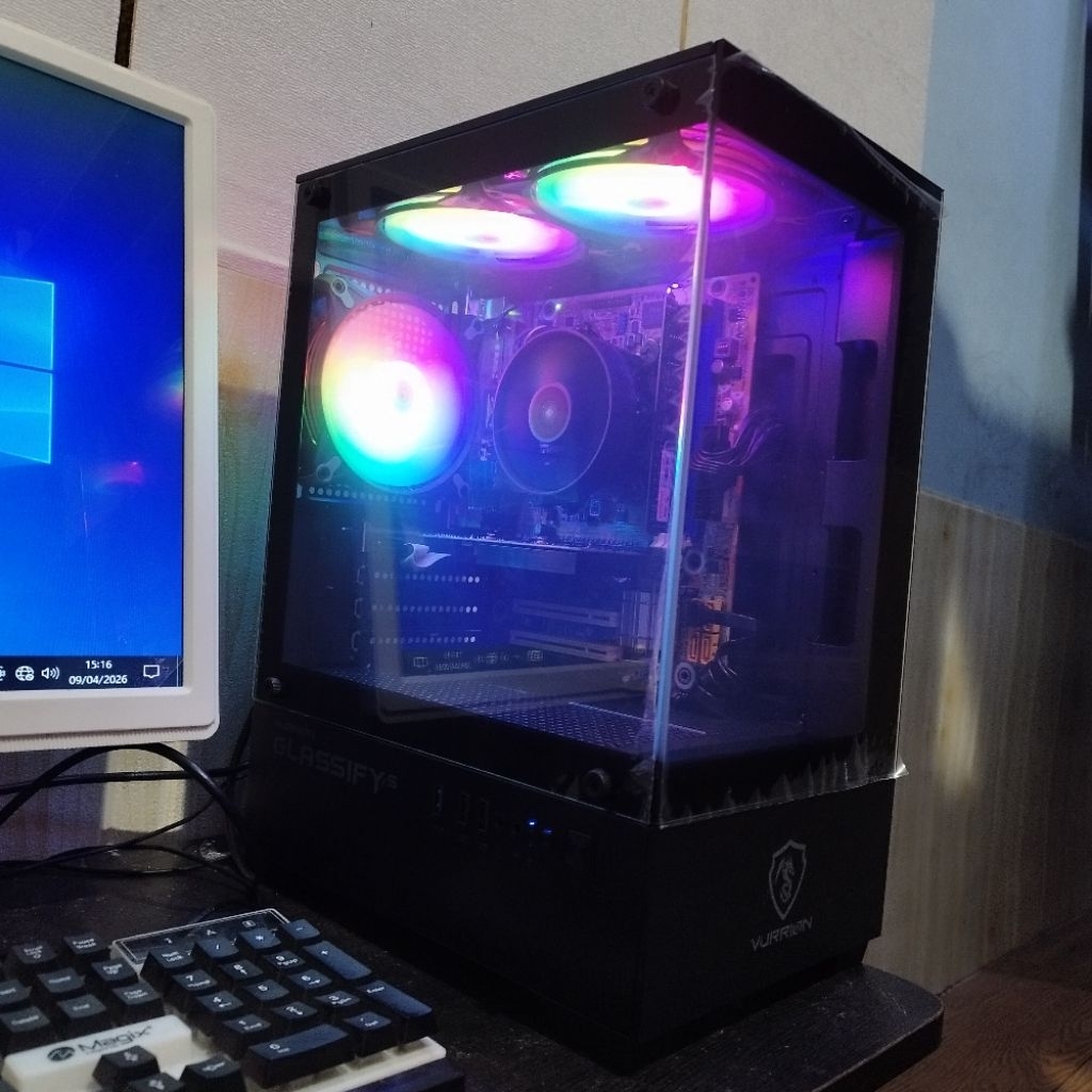 PC Gaming Editing Ryzen 5 3400G VGA on board Radeon RX Vega 11 Graphics + Ram 16 GB + Ssd 256Gb + Hd