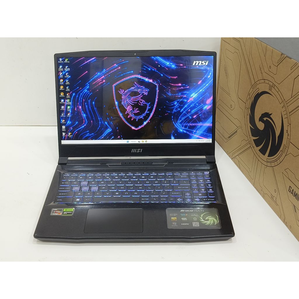 MSI BRAVO 15 C7V RYZEN 7-7735HS RTX 4060 8GB