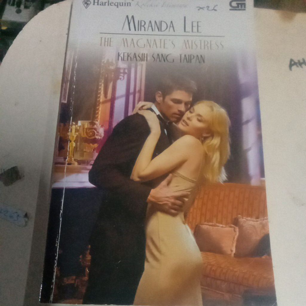 novel MIRANDA LEE X26