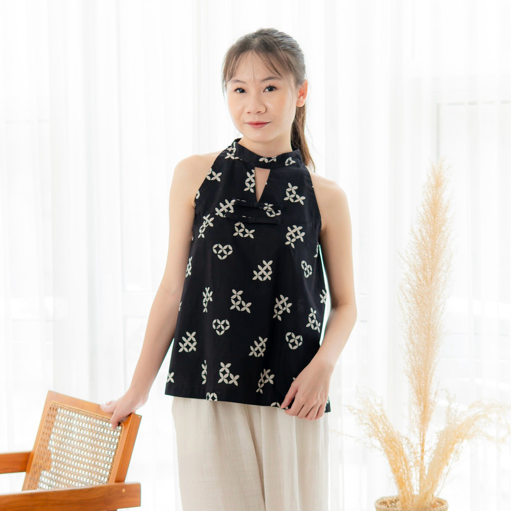AM BATIK - LUNA TOP | Halter Top Batik, Atasan Batik Sleeveless, Cheongsam Top, Atasan Cheongsam, Ba