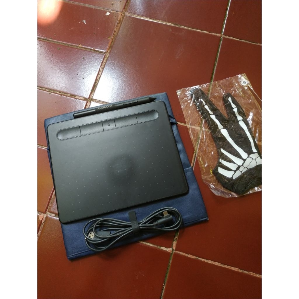 wacom ctl4100Wl wireless bluetooth pentab small bekas