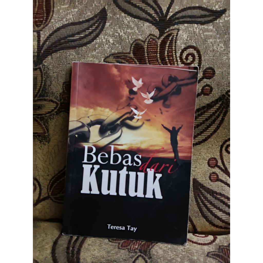 Bebas Dari Kutuk - Teresa Tay