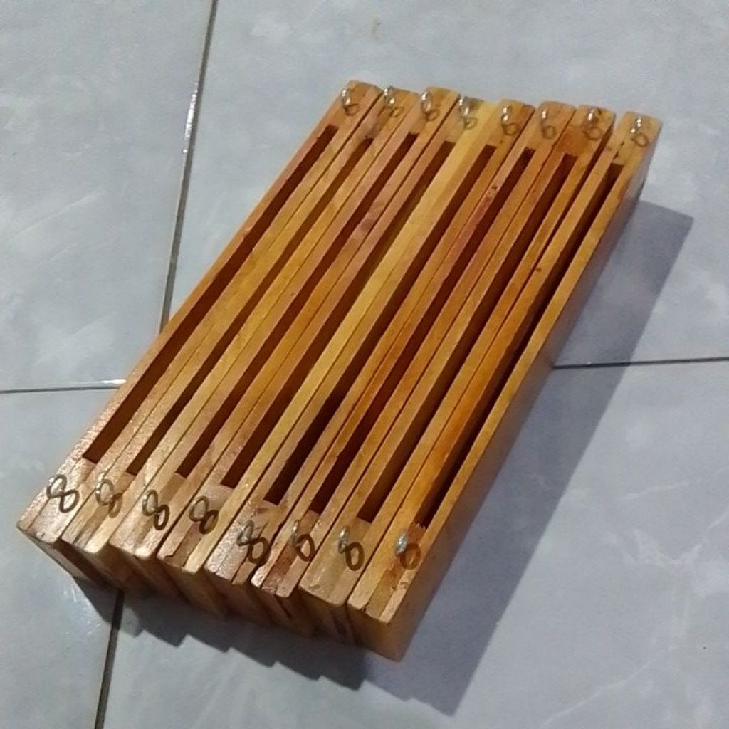Tempat pisau minimalis/Tempat pisau gantung/Tempat pisau aesthetic