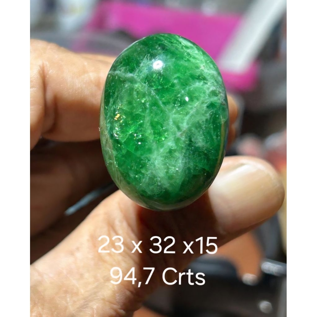 Green Garnet /Tsavorite