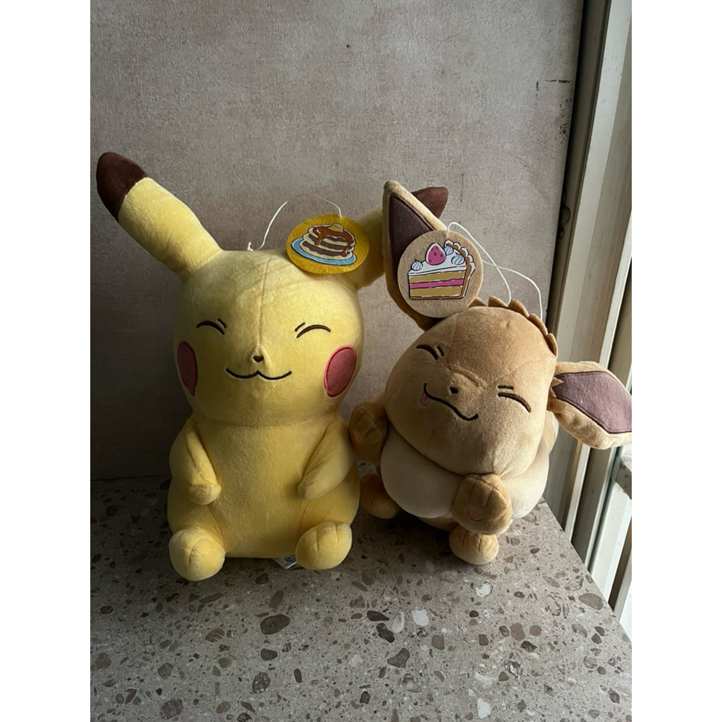 BUNDLING Pokémon banpresto cafe time pikachu eevee boneka plush