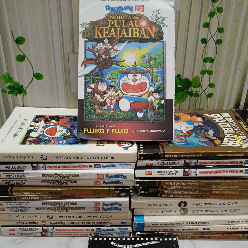 Komik Doraemon Movie Warna Cabutan Original Preloved
