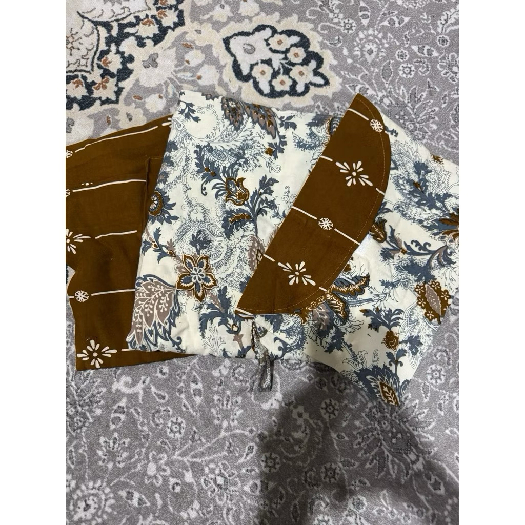 READY MUKENA PREMIUM NAZLY WARNA GOLD || By Camelia Boutique 99