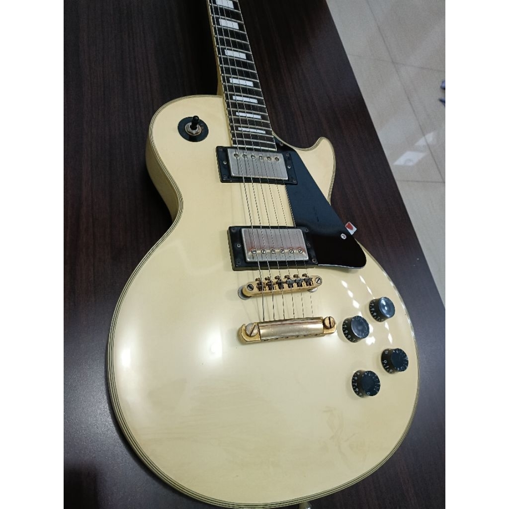 Gitar original TGM lespaul custom series Alpine white,normal lancar jaya
