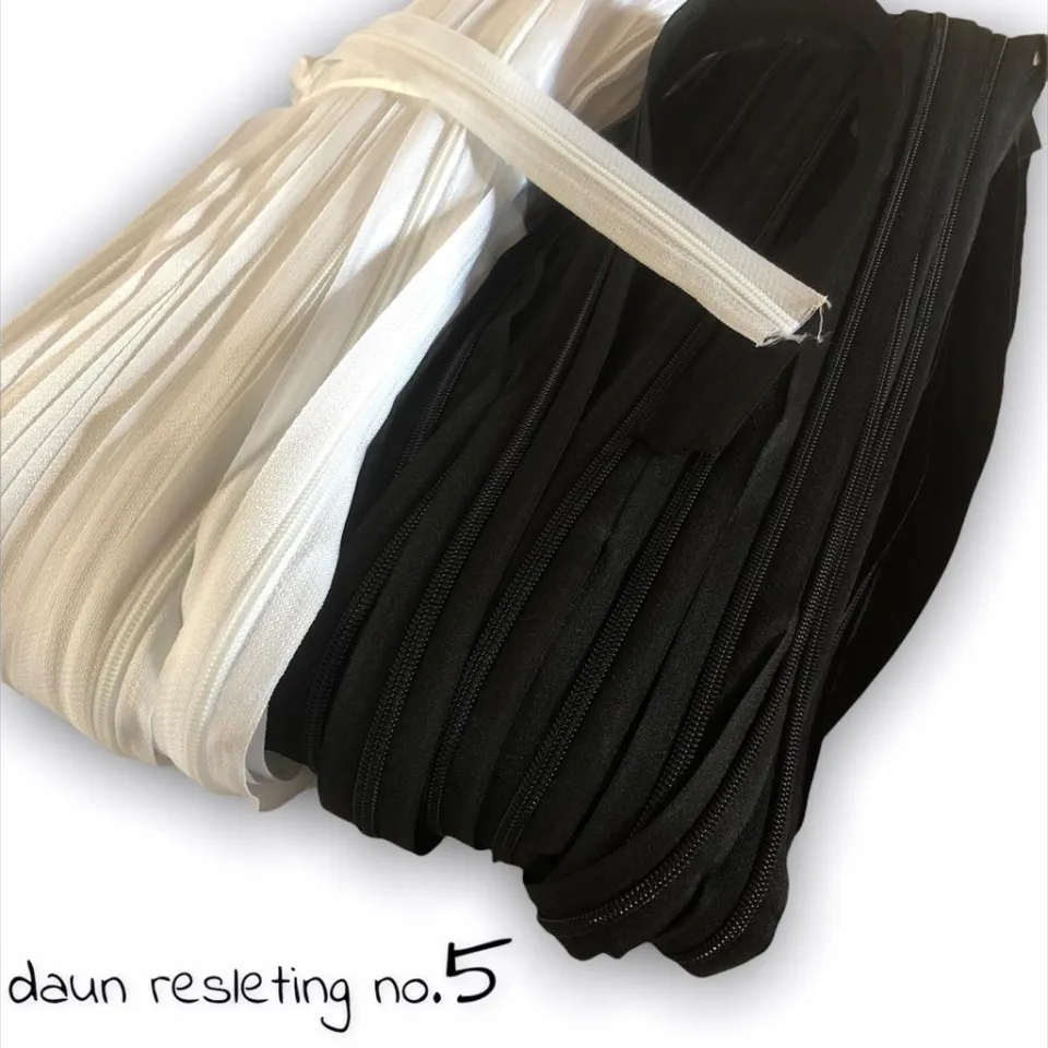 Promo Daun Resleting Risleting No.5 / Risleting Daun No.5 Merk Amco Polos Murah Berkualitas - 1Rol