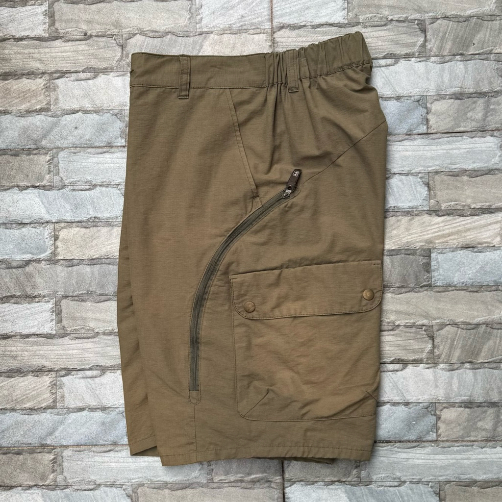 celana cargo pendek multi pocket bukan uniqlo hla1