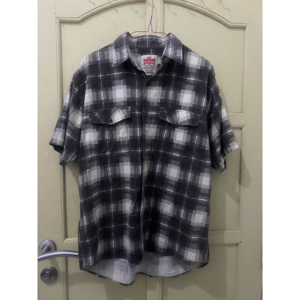 [PRELOVED] Kemeja Flanel Platini Lengan Pendek