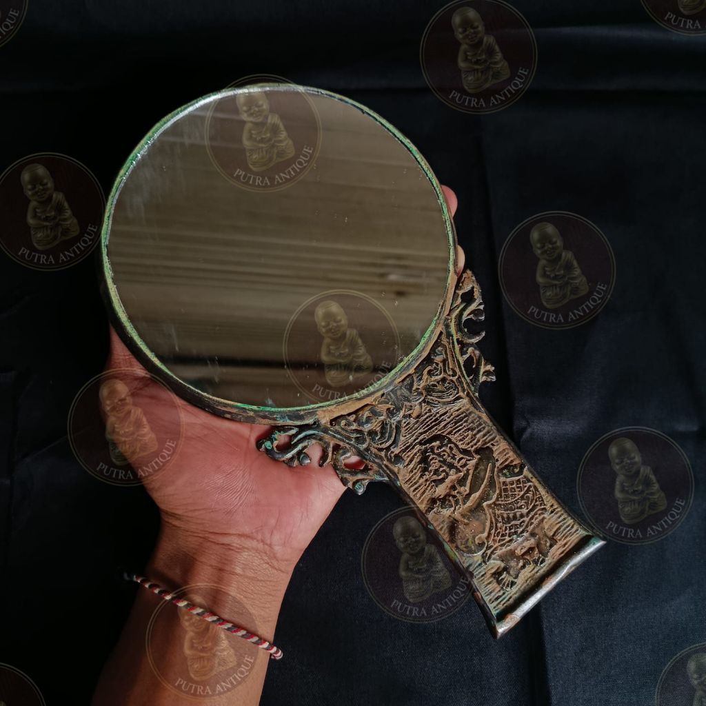 Cermin Genggam Model Kuno Motif Gambar Wayang