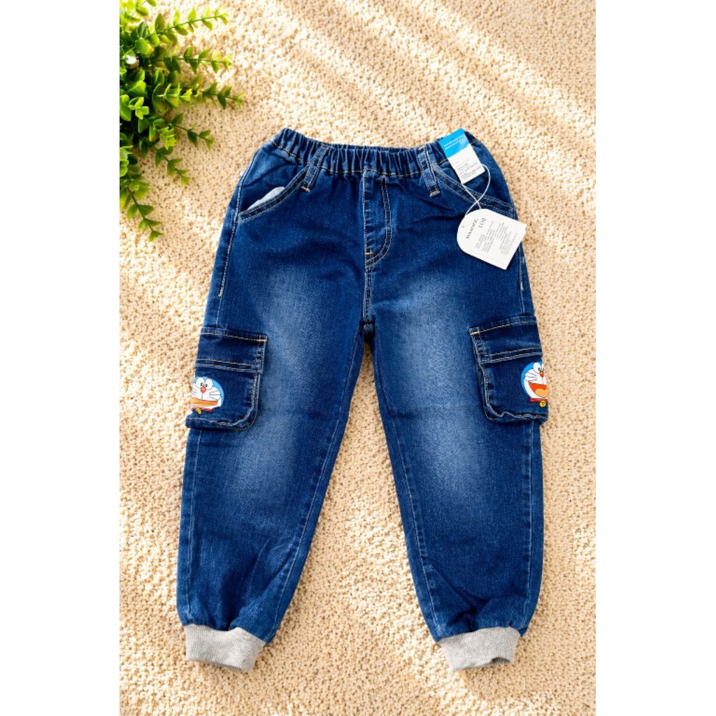 celana jeans doraemon Makuku