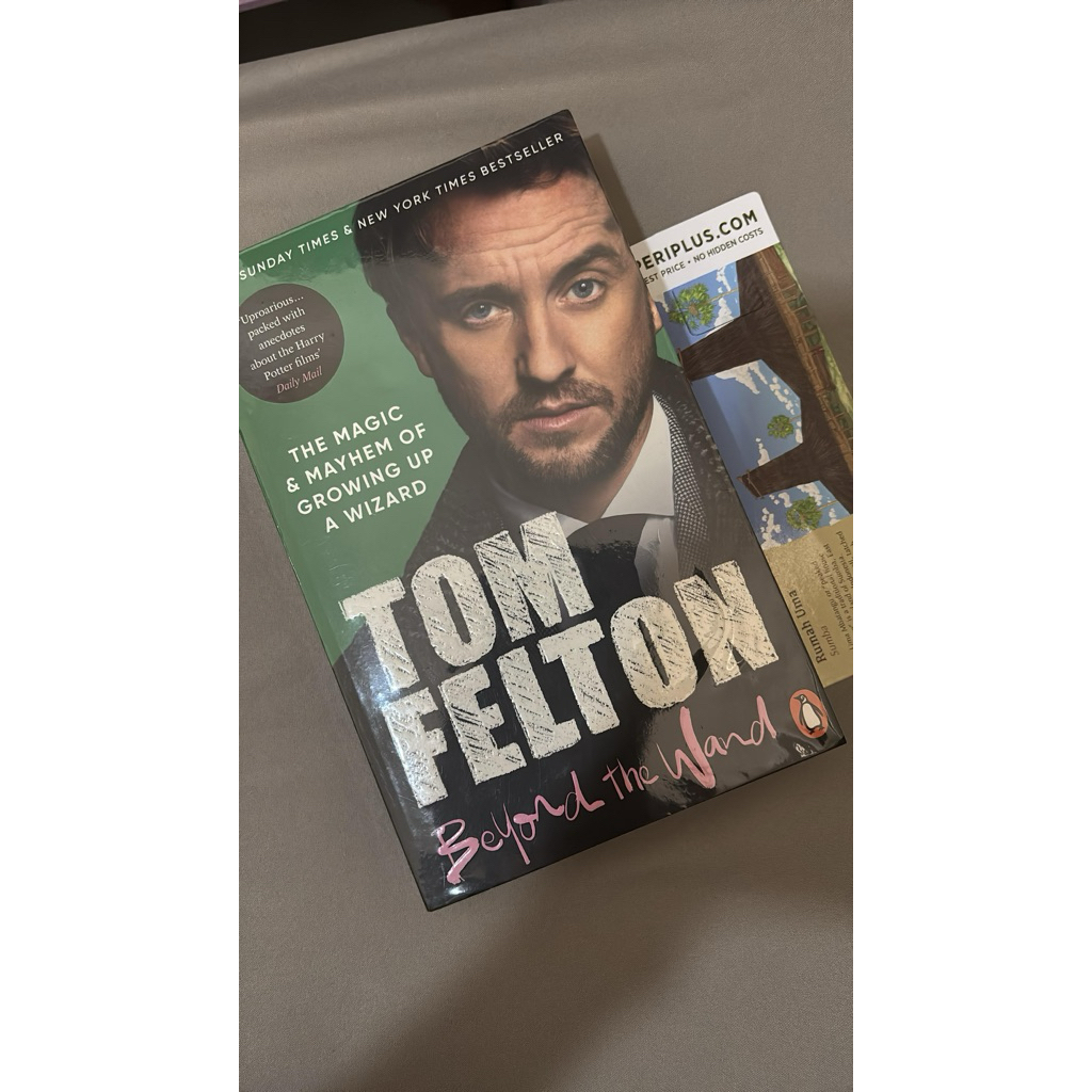 Tom Felton Beyond The Wand PB + bonus bookmark periplus (nego tipis)