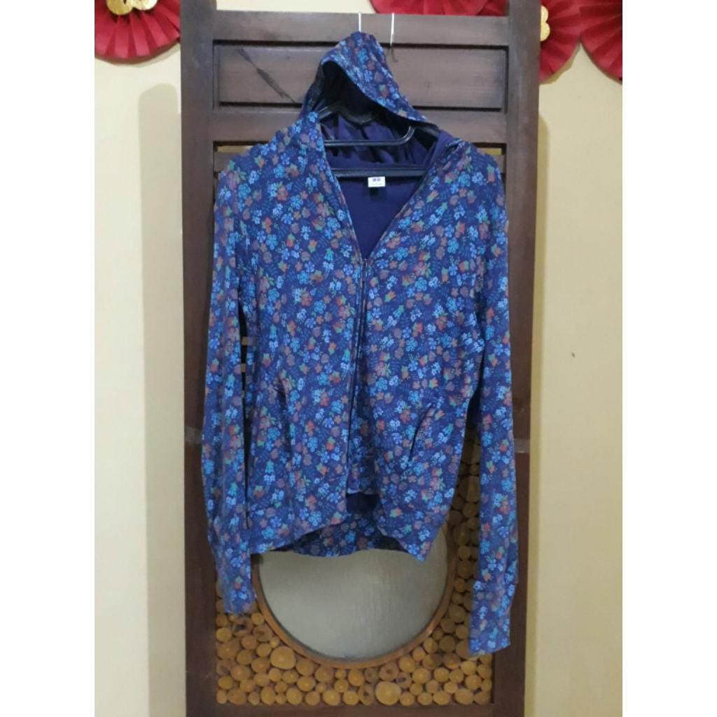 LIBERTY FRORAL HOODY JACKET BY UNIQLO PL GY-EA