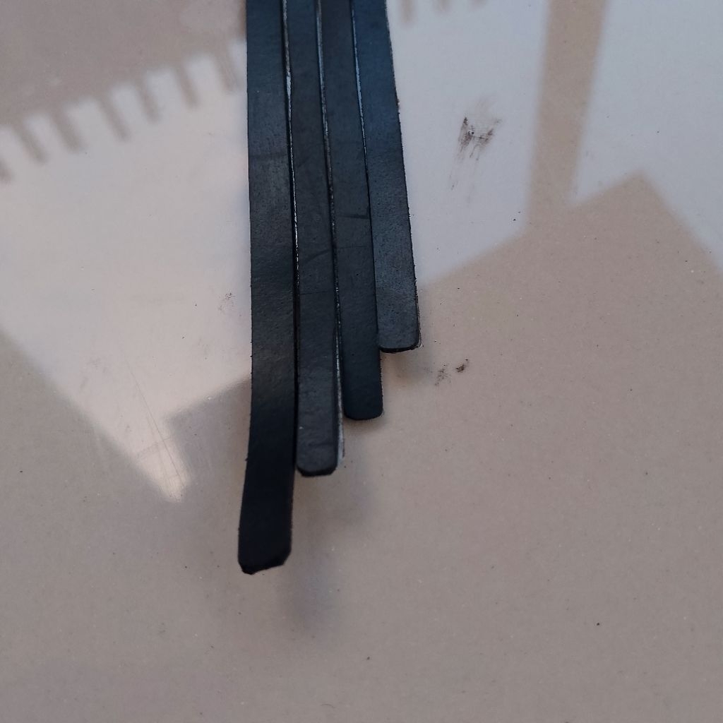 DIY Karet Kaki Laptop HP 14s cf Dk 14 cm ck | Rubber Feet Anti Slip | Dudukan Bawah | Harga Satuan |