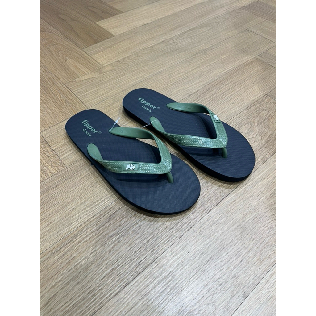 Fipper-Comfy Black /Green army