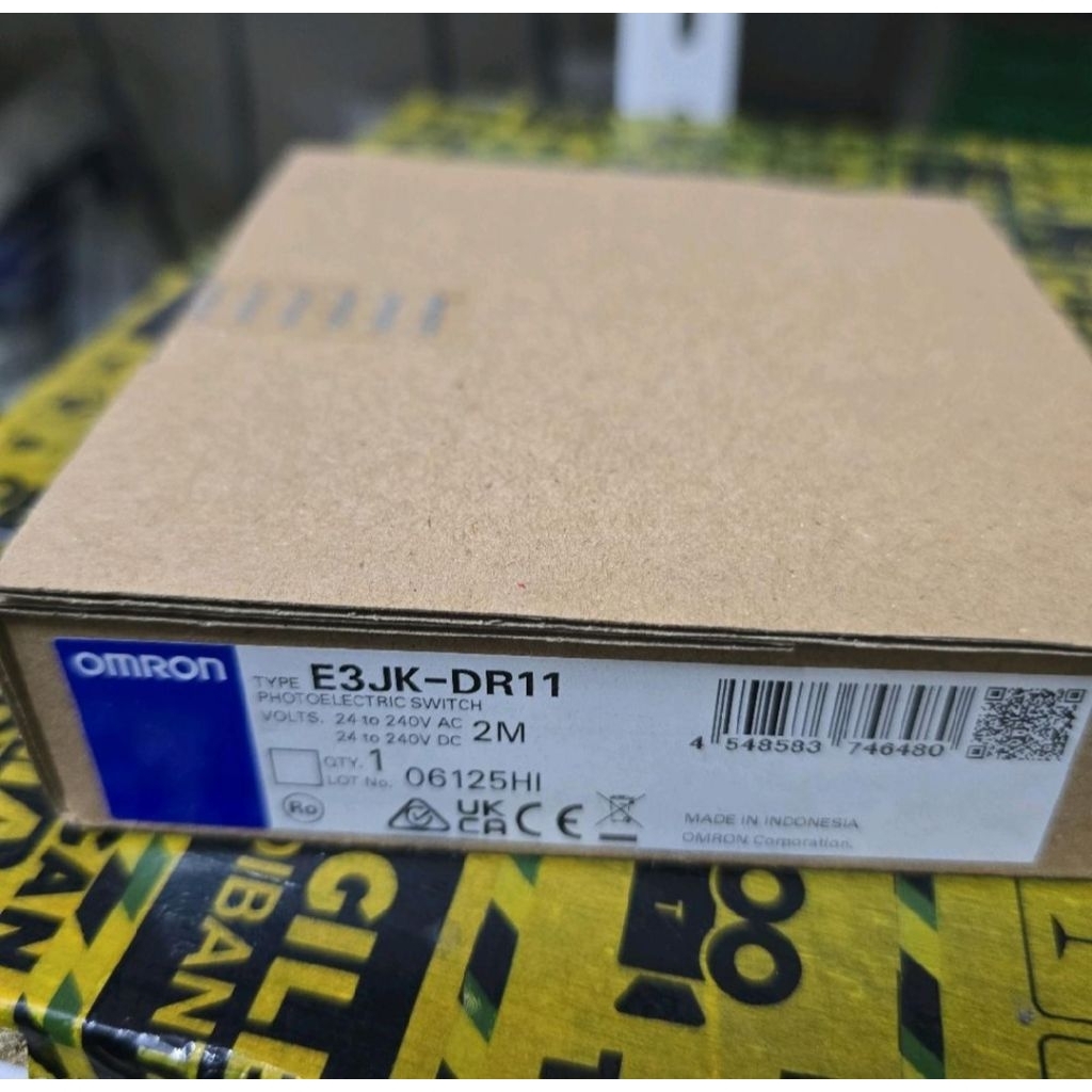 PHOTOELECTRIC SWITCH OMRON E3JK-DR11 ORIGINAL