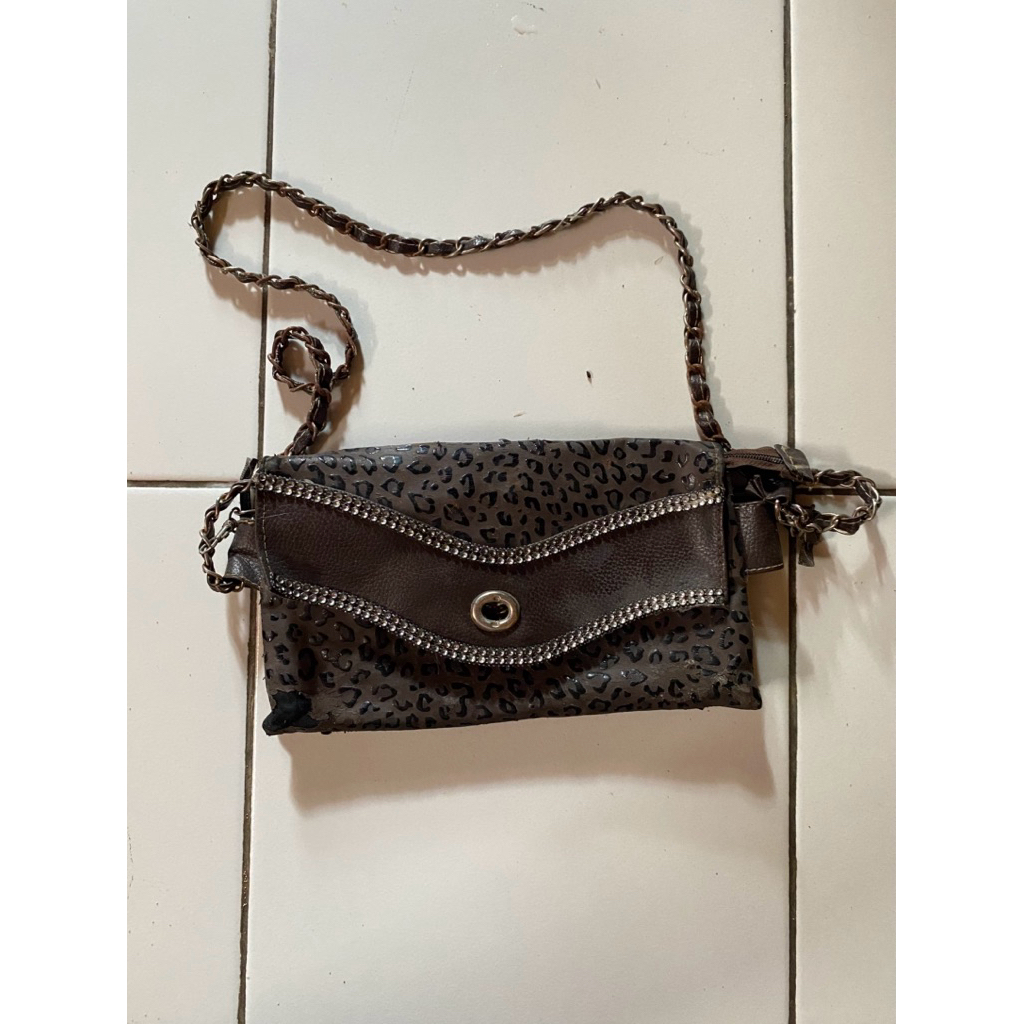 SLING BAG LEOPARD PRELOVED
