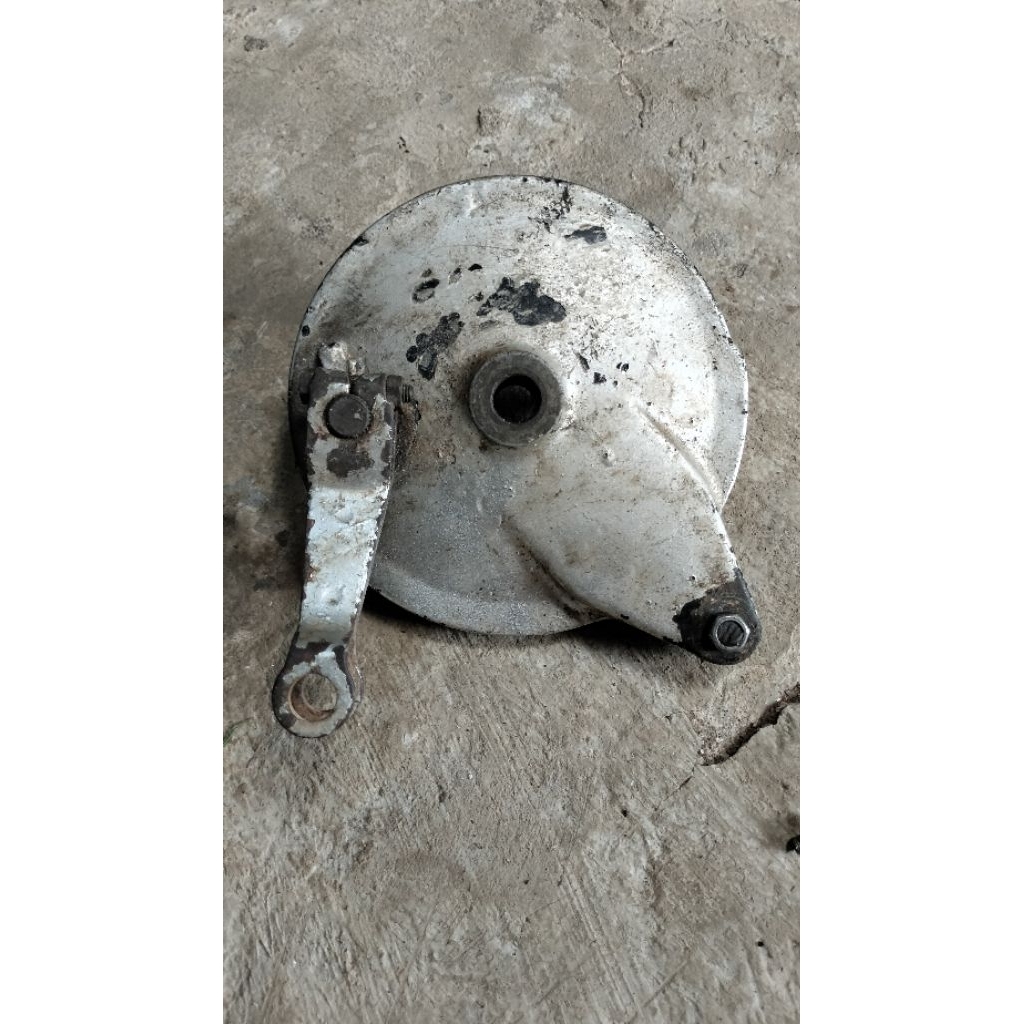 TUTUP TROMOL REM BELAKANG VIXION OLD SECOND ORIGINAL