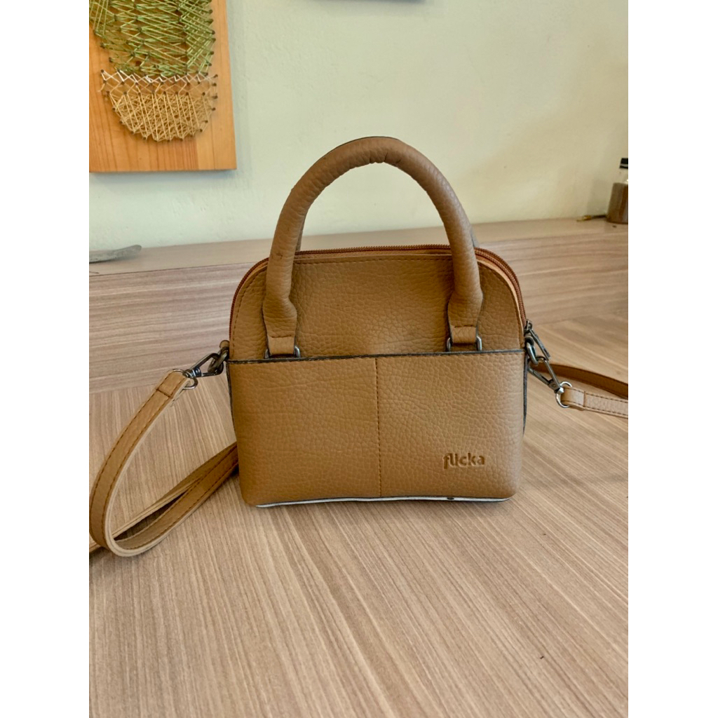 [Preloved] Flicka Sling Bag