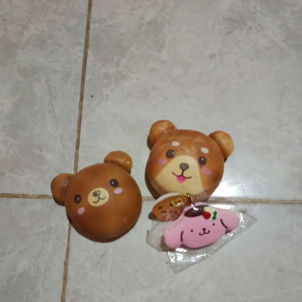 SQUISHY PRELOVED LICENSED RARE PUNIMARU&SANRIO X NIC