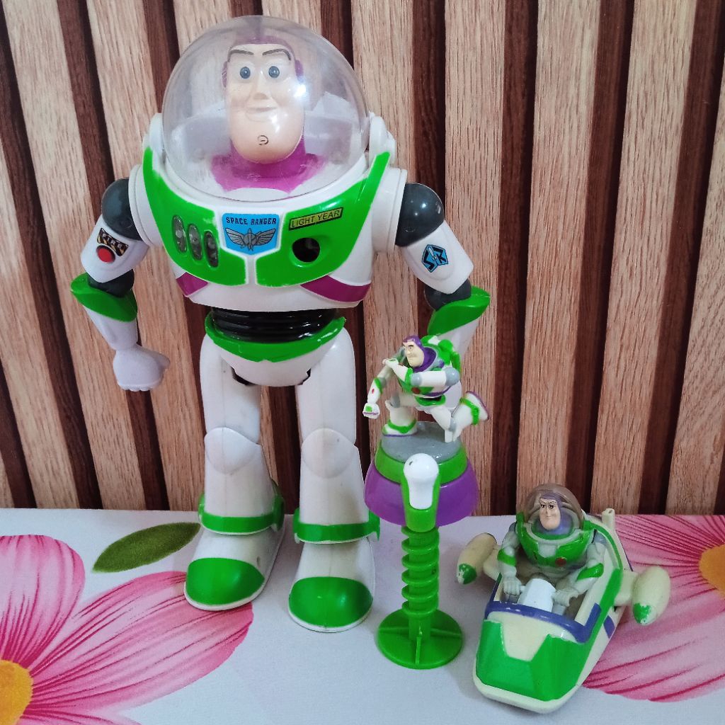 Preloved Buzz Lightyear Toy's Story