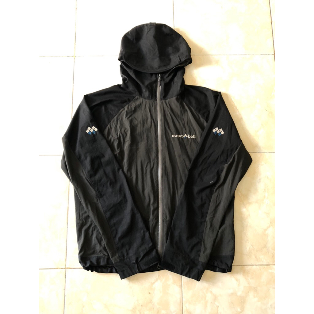 montbell outdoor jacket