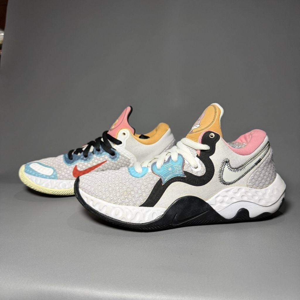sepatu basket voli second Nik renew elevate 2 space jam . size 42