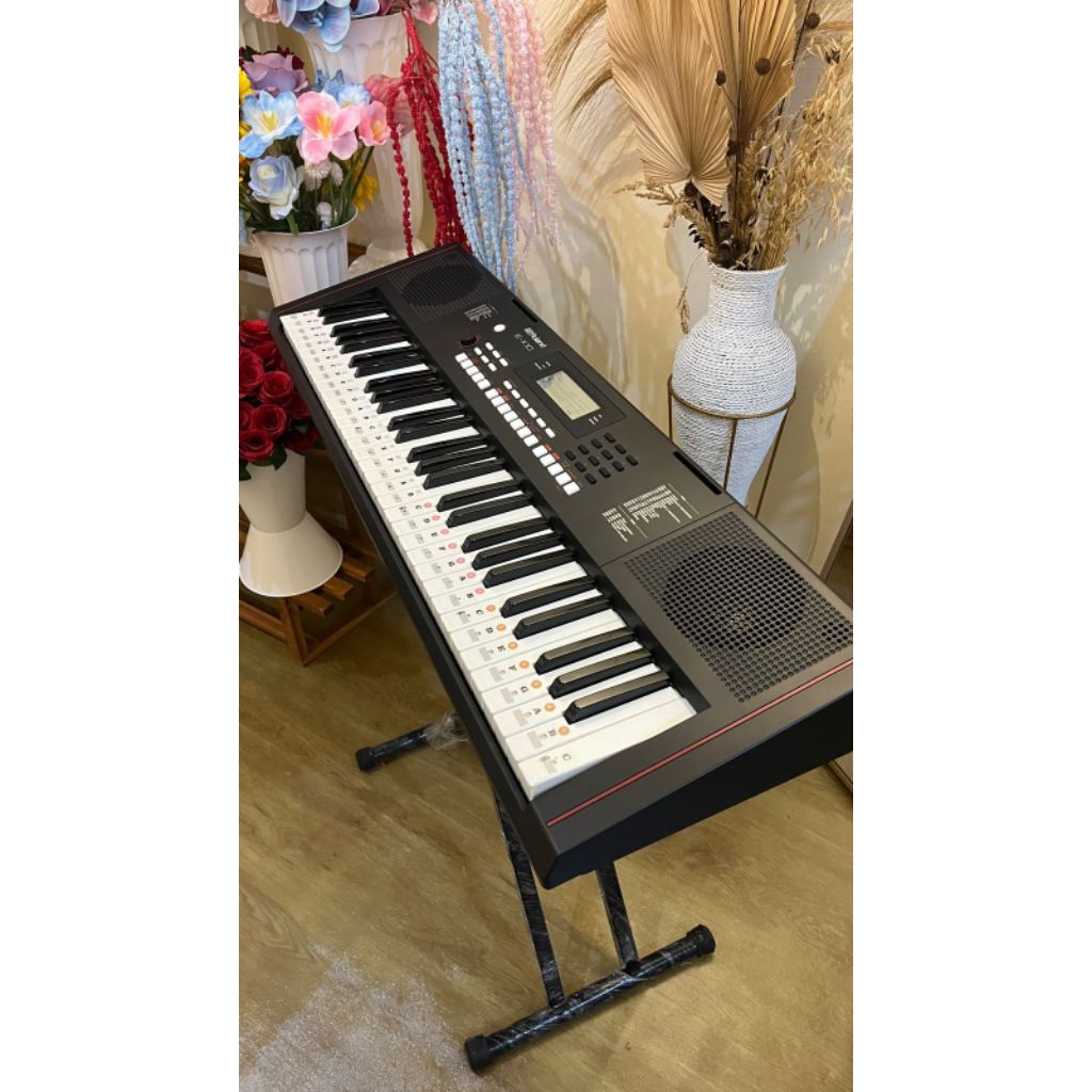 Keyboard Roland E-X 10 Second like new