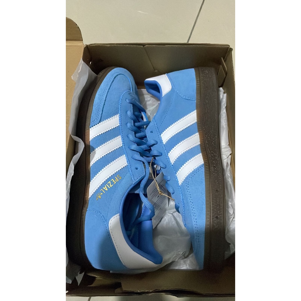 Adidas spezial ice blue