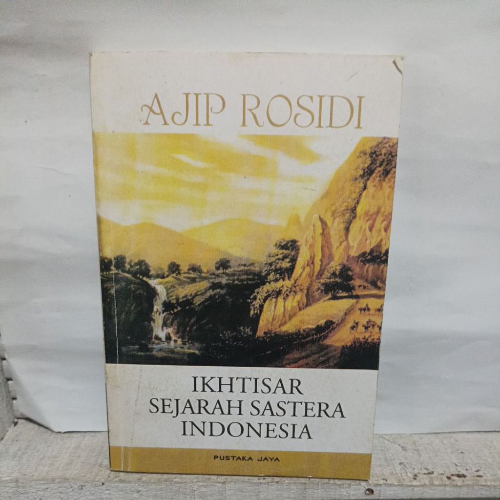 buku ikhtisar sejarah sastra Indonesia