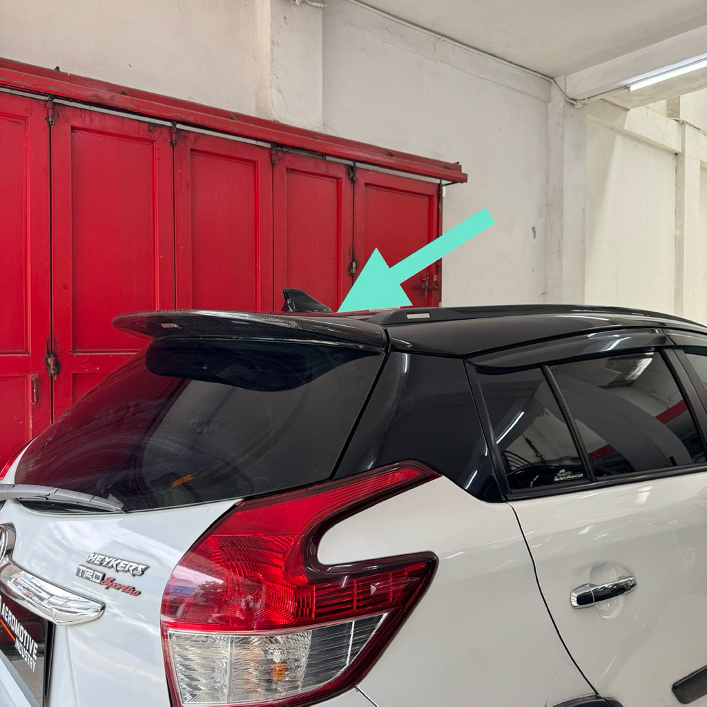 wing spoiler spoon mobil Toyota Yaris lele / Heykers Carbon kevlar asli