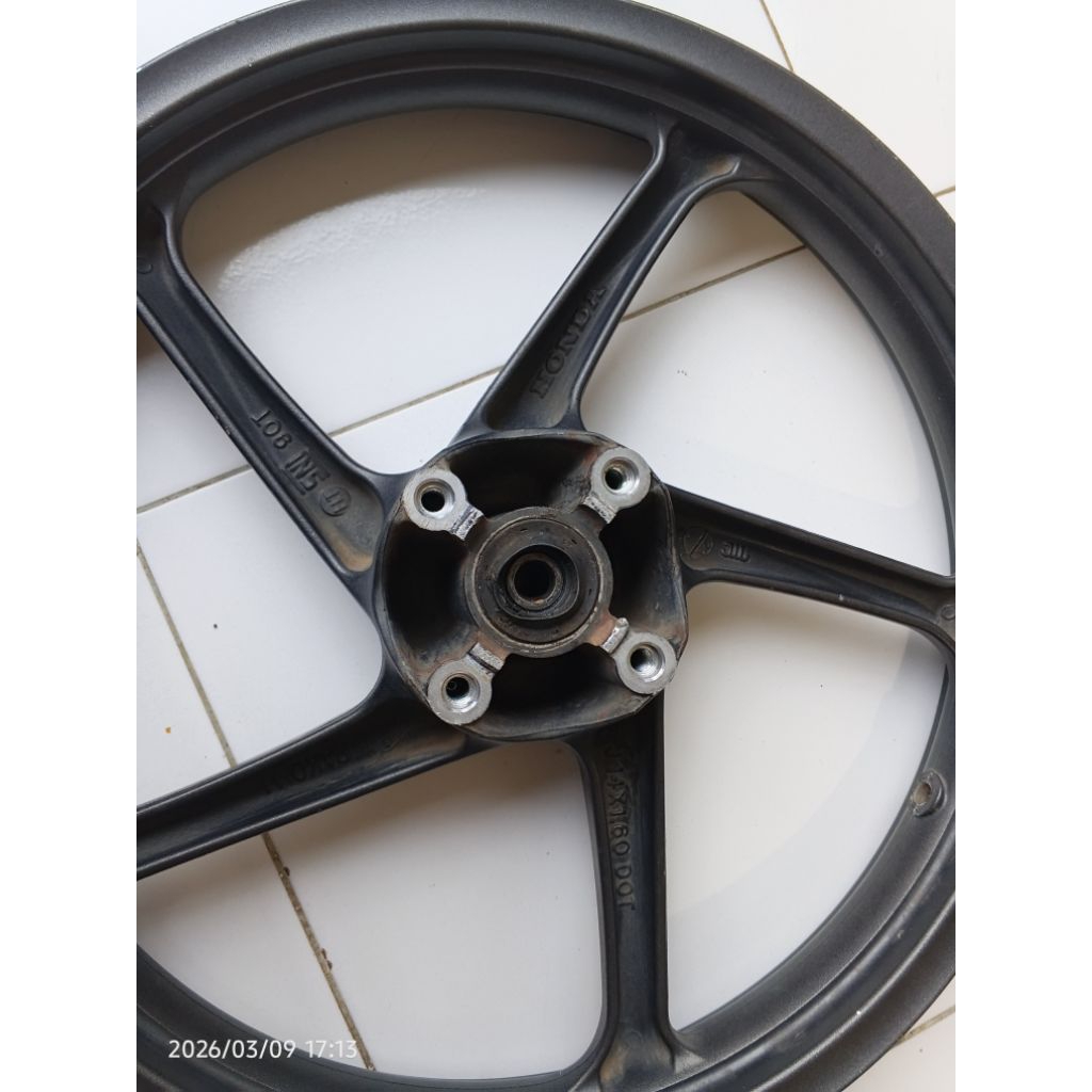 Velg Vario 125 Old tahun 2013 (bekas original)