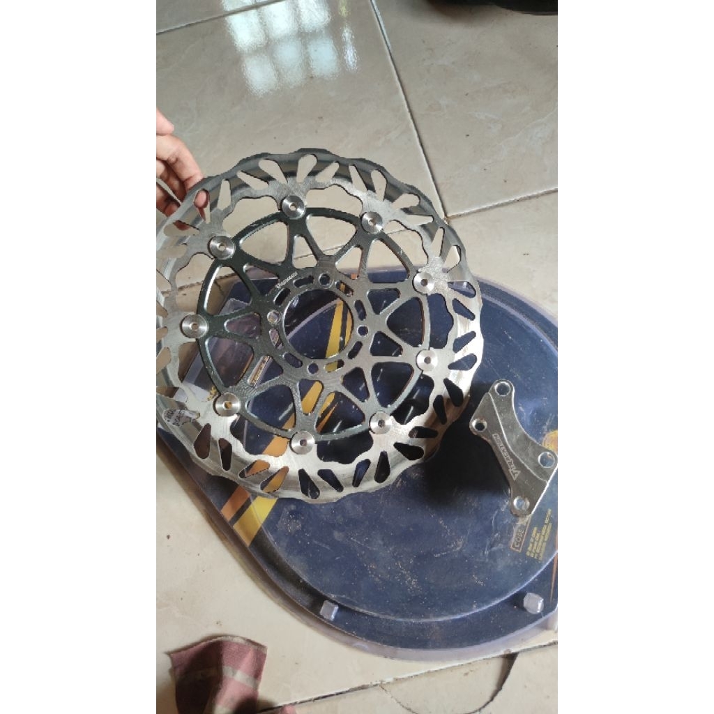 Piringan Baut 4 yamaha ukuran 300 Traction Cnc