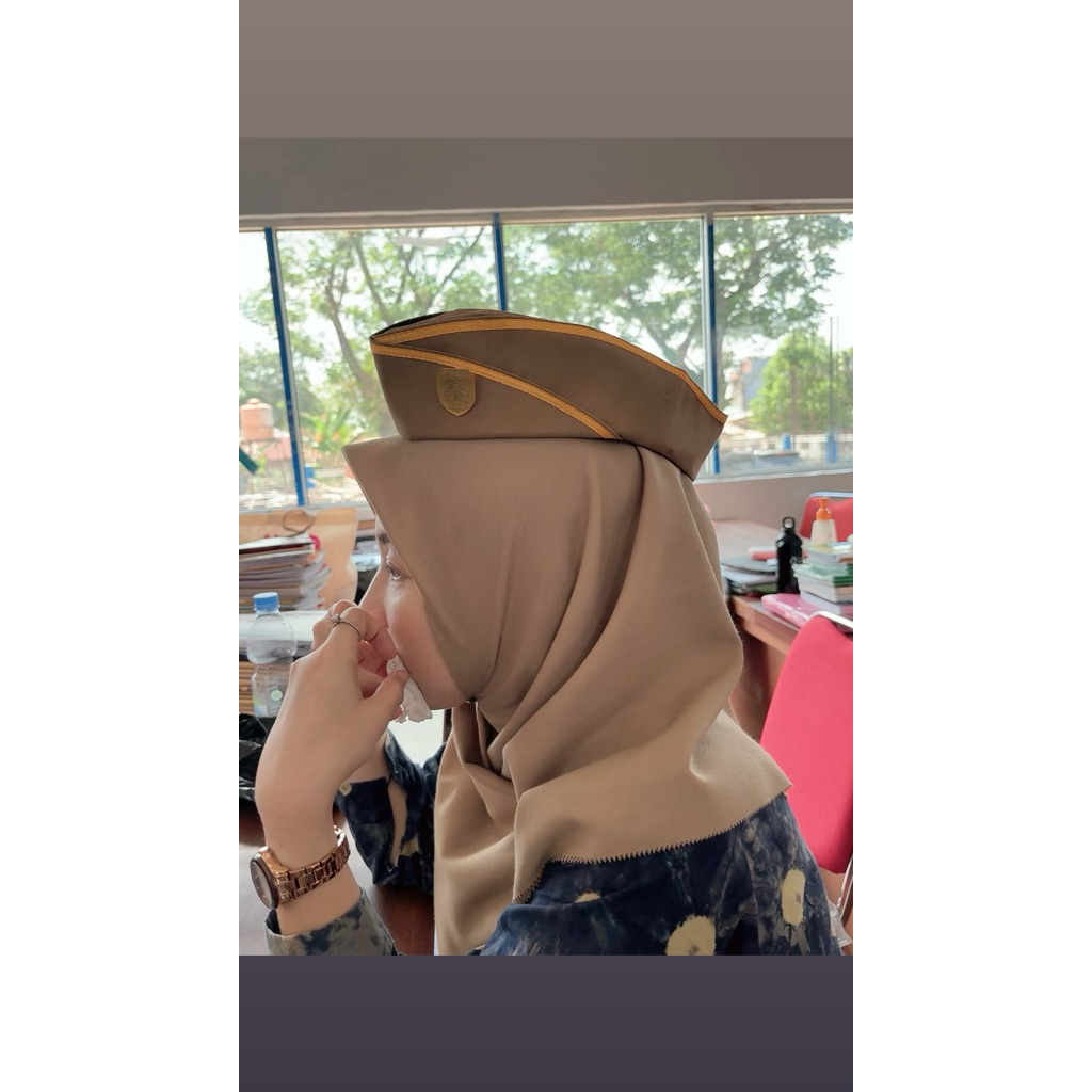 TOPI PNS MUTZ