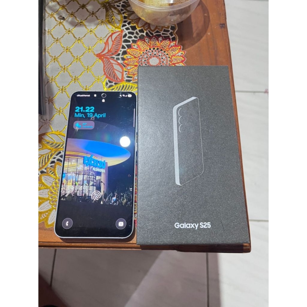 Samsung S25 Basic 12/256 Sein