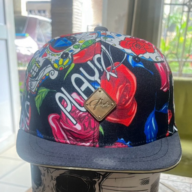 Topi Playboy Visors Pendek Second Like New Original