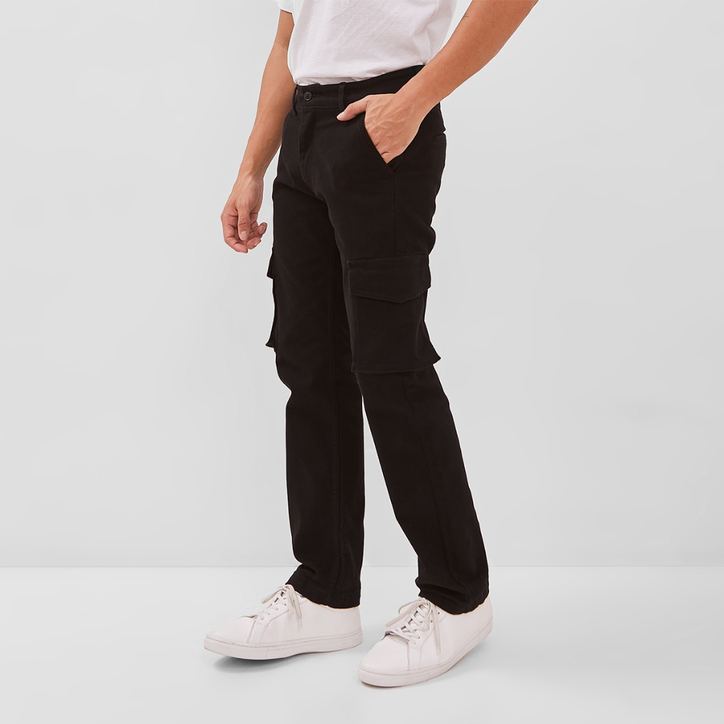 EDWIN JEANS - Celana Cargo Panjang Pria Reguler Fit Warna Hitam JEROME BLACK