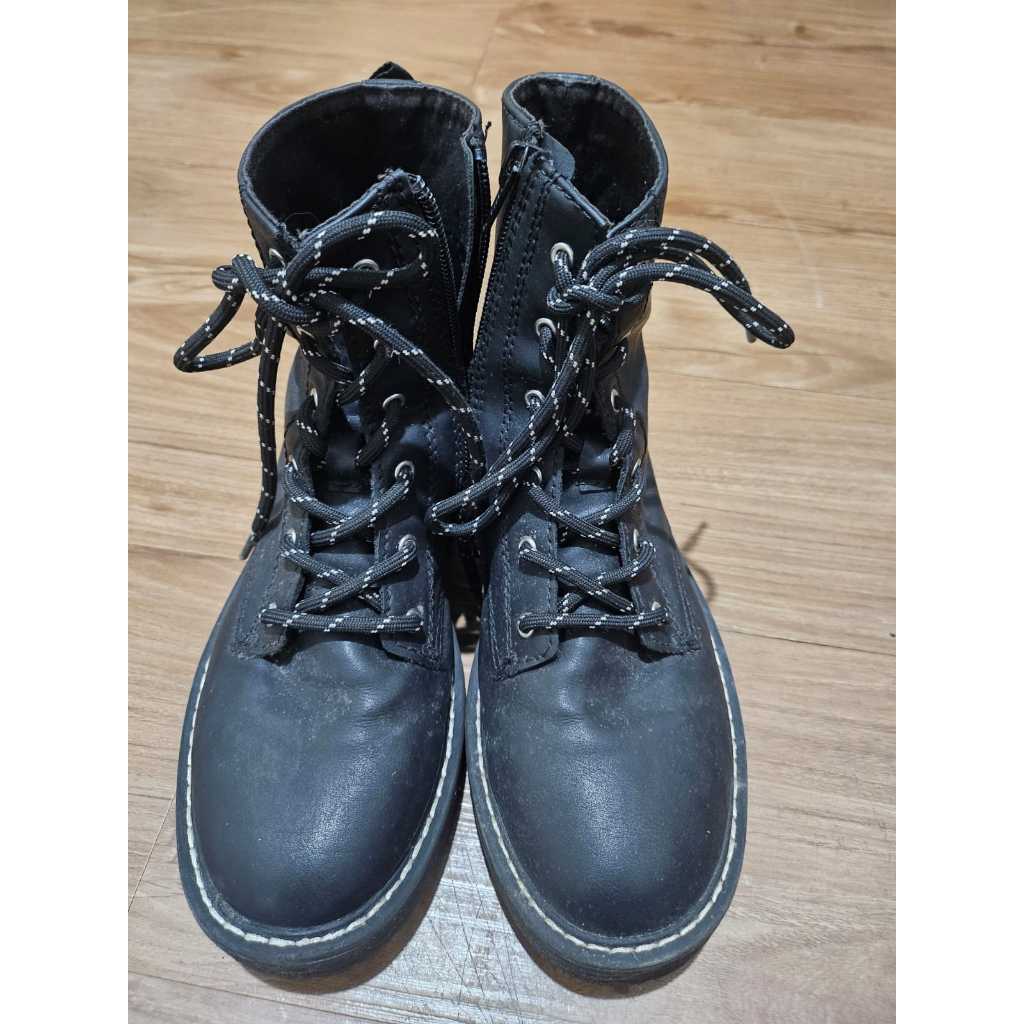 [PRELOVED] Sepatu Zara Kids Combat Boots Black - Full Original with Laces - Size 36