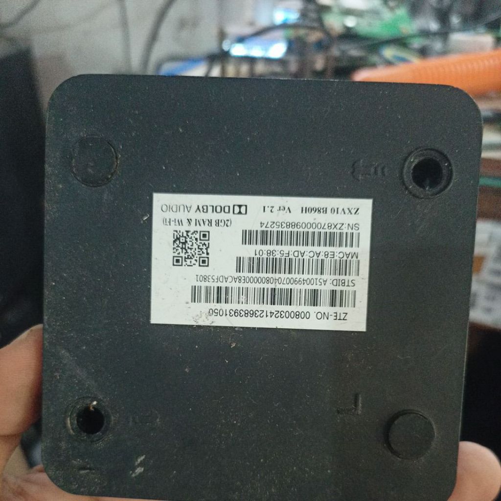 zte rusak utuh cuma ambil emmc part lain masih nempel