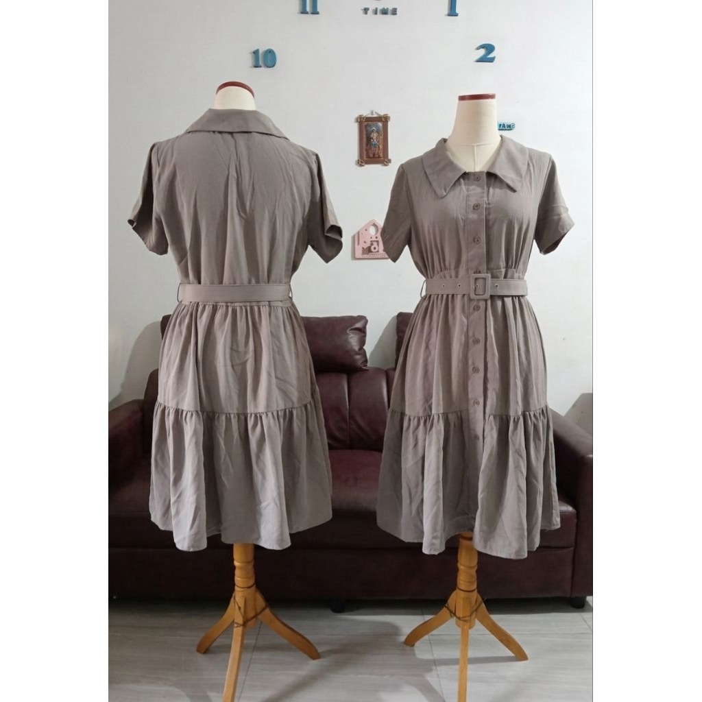 dress kerah wanita