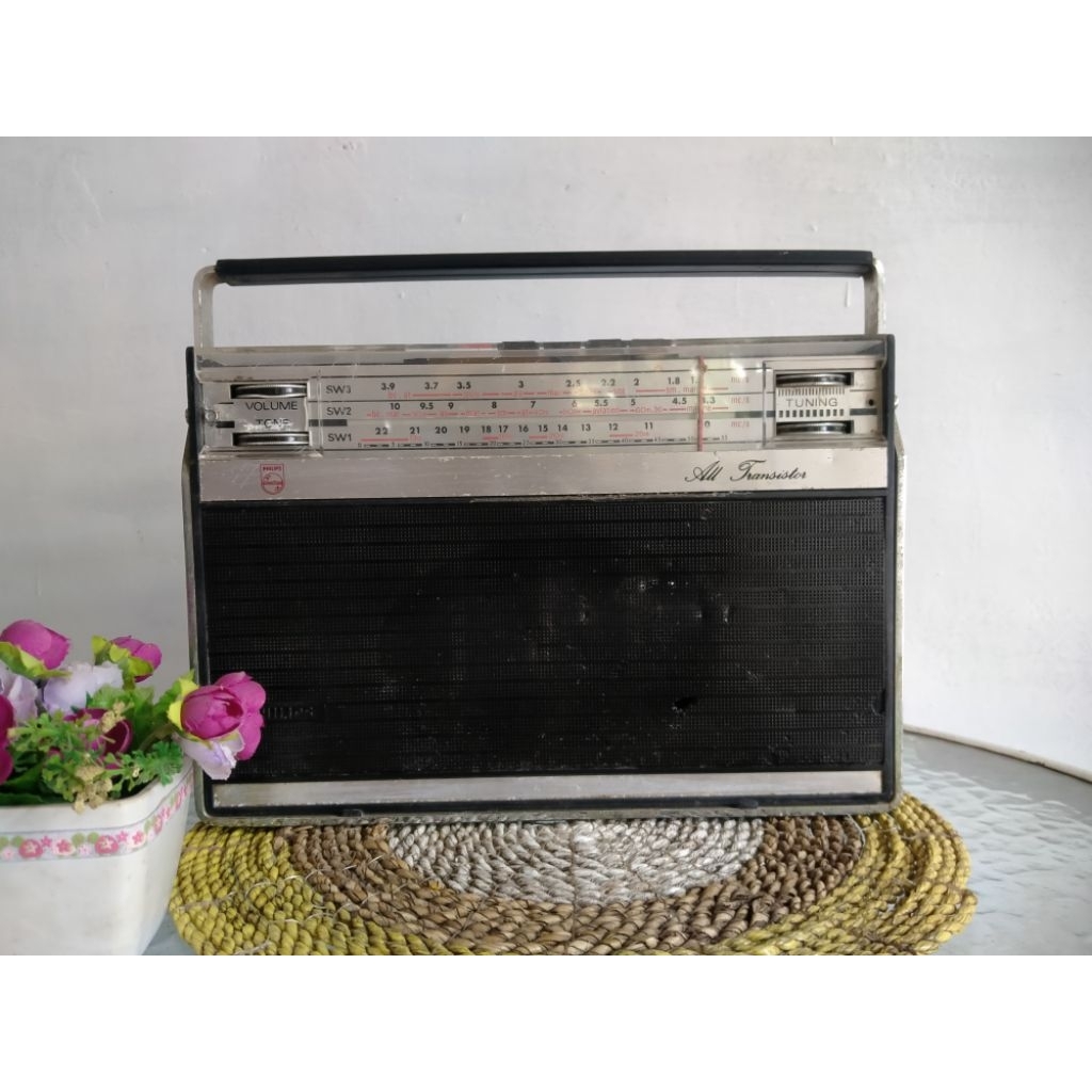 Radio Philips jadul All transistor Display Only