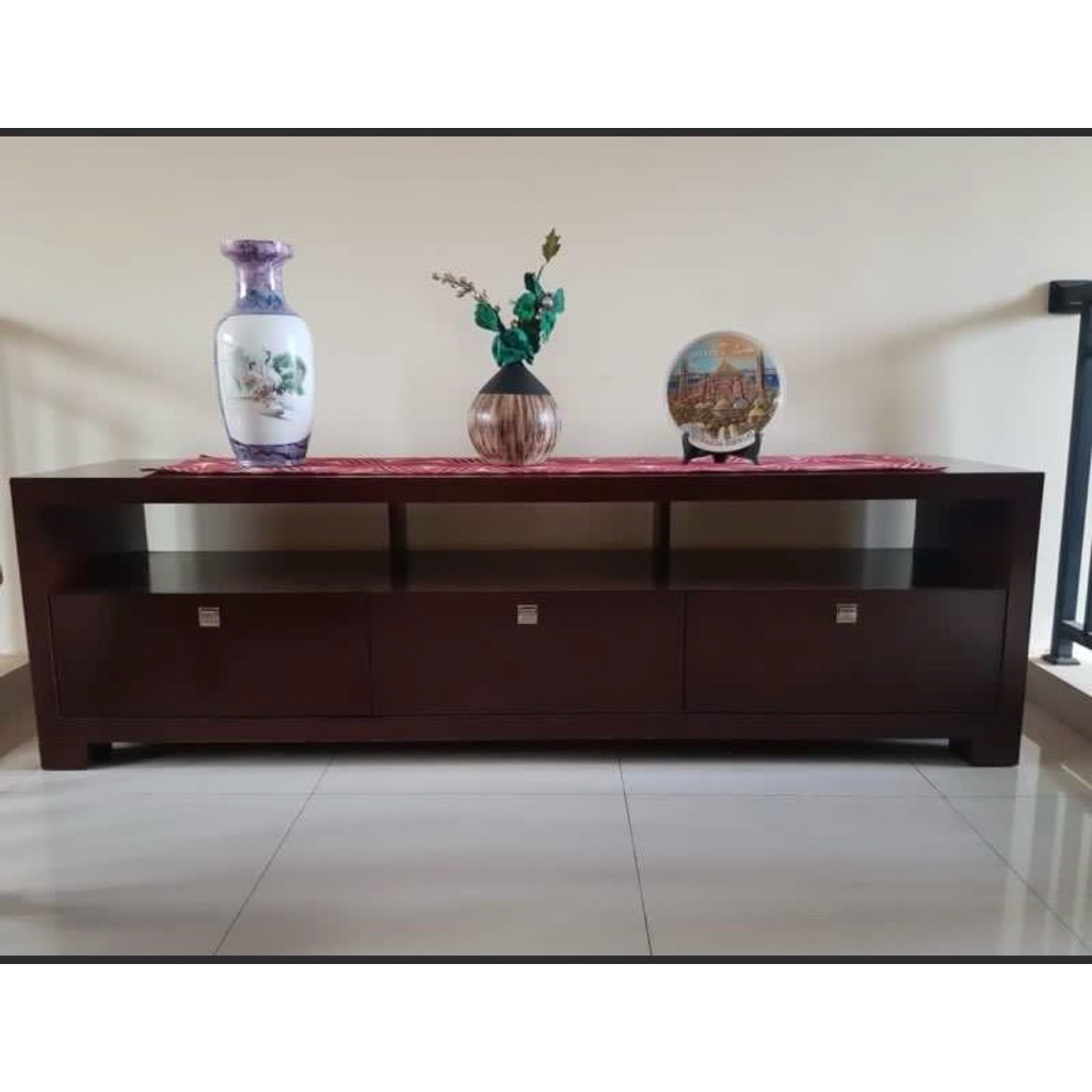 bufet pajangan VINOTI LIVING
