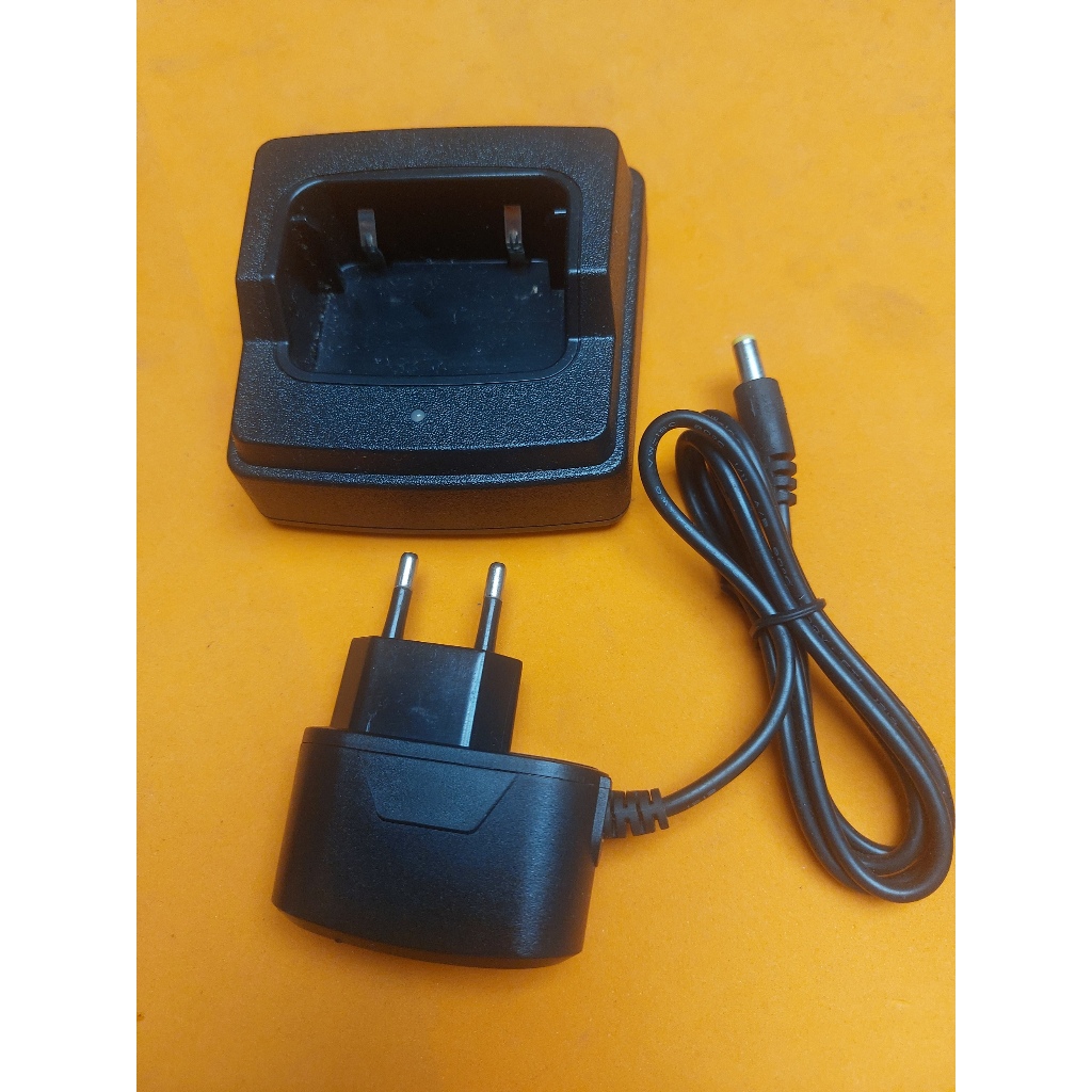 Charger  Ht Firstcom FC 27,dan FC 07 Casan  HT Firstcom FC-27 dan Ht Firstcom FC-07 Langka Ada adapt