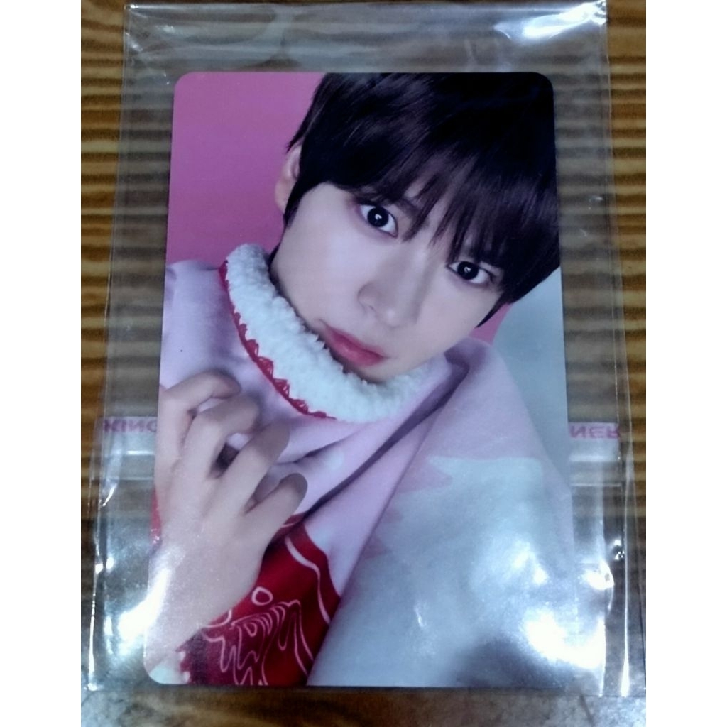 PC Eunseok Pink Christmas
